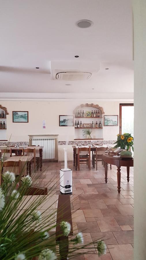Albergo Ristorante Bergallo Tovo San Giacomo Luaran gambar