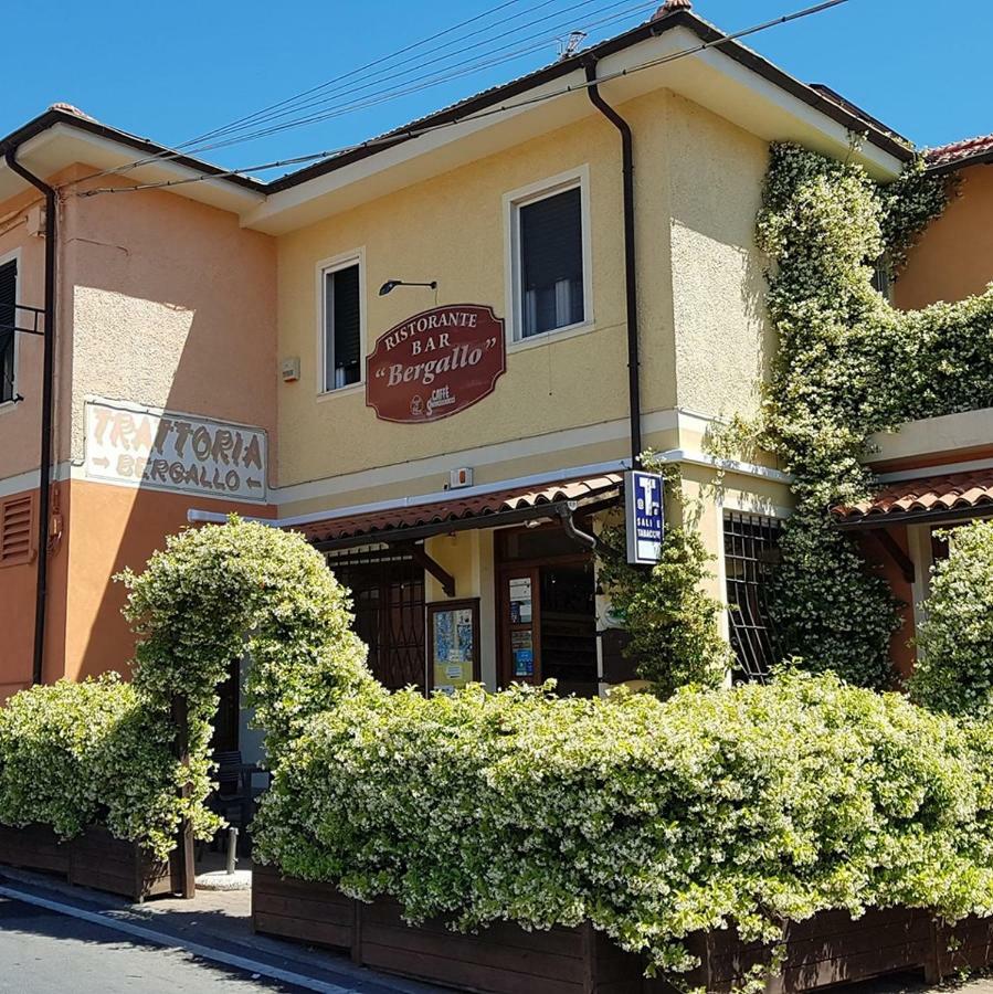 Albergo Ristorante Bergallo Tovo San Giacomo Luaran gambar