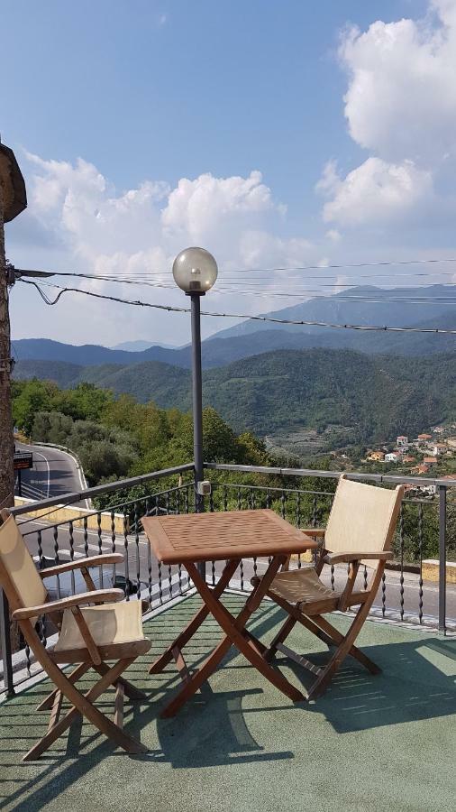 Albergo Ristorante Bergallo Tovo San Giacomo Luaran gambar