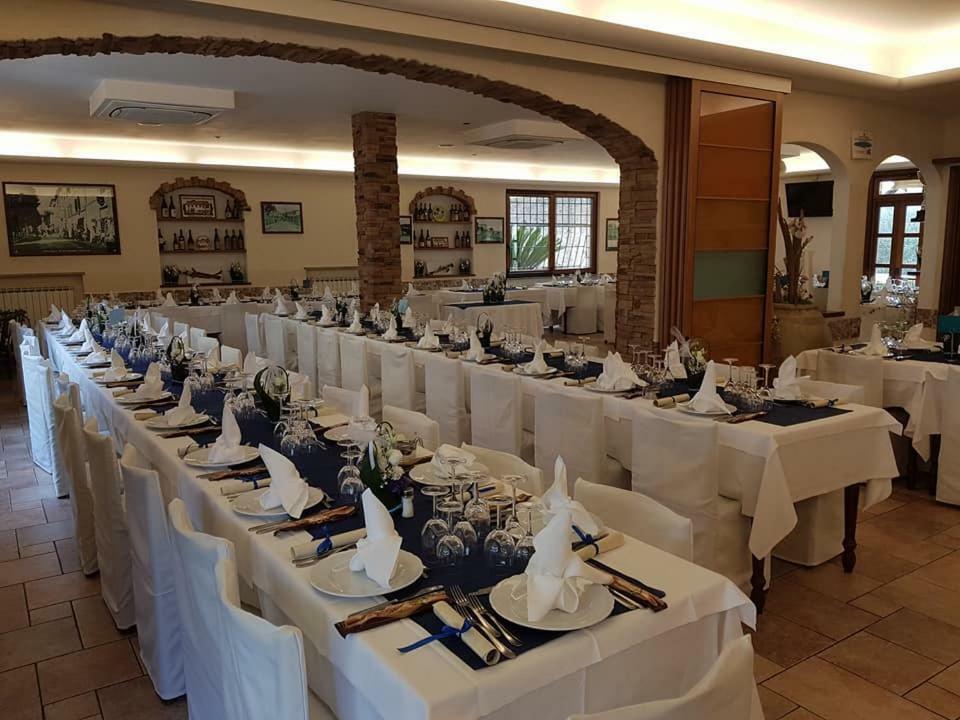 Albergo Ristorante Bergallo Tovo San Giacomo Luaran gambar